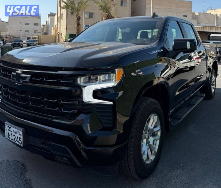 سلفرادو ٢٠٢٣ الغانم عداد ١٨ ألف شرط الفحص صبغ وكاله قمارتين قير أرضي0