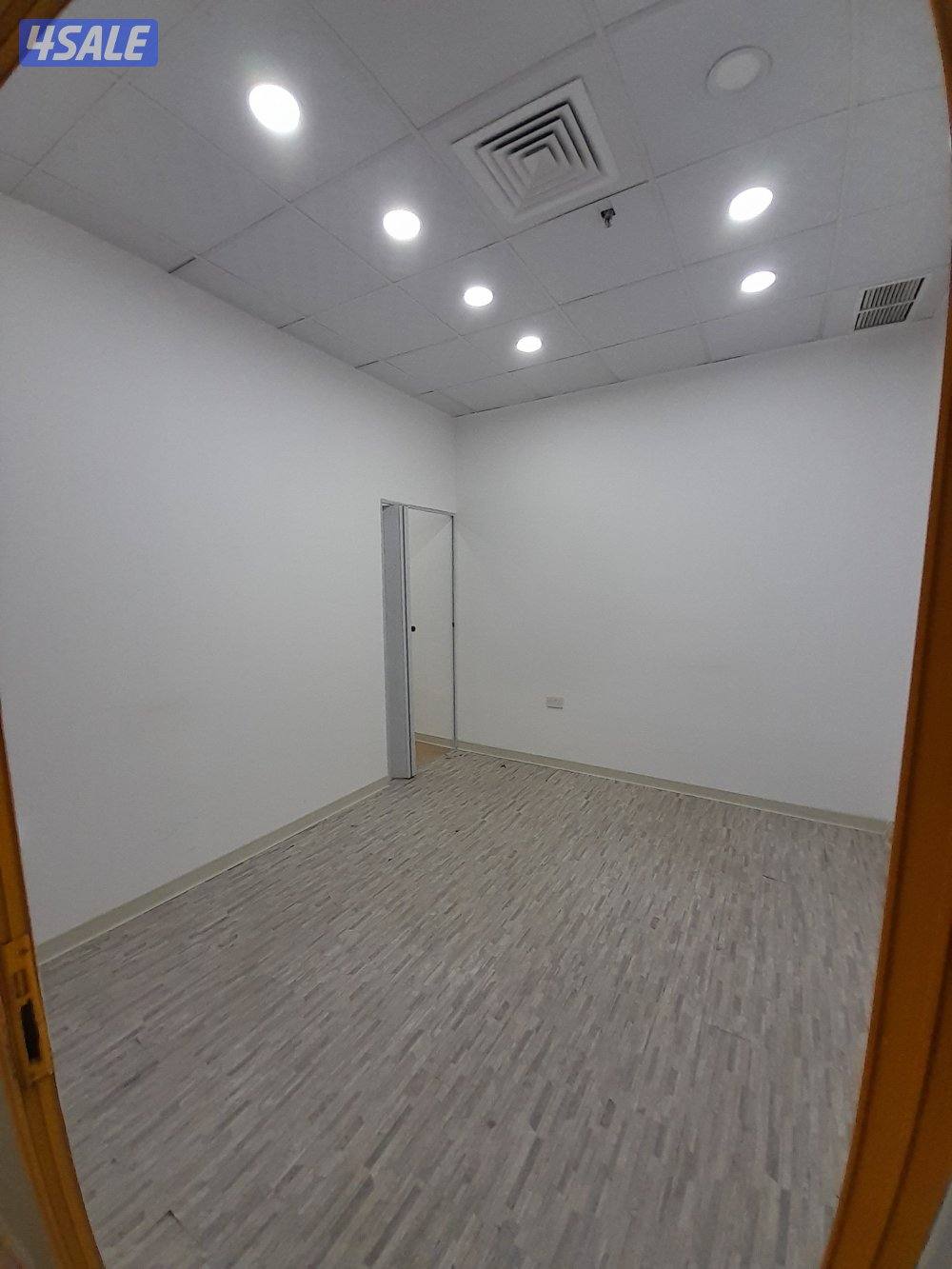 مكتب للايجار بحولي1