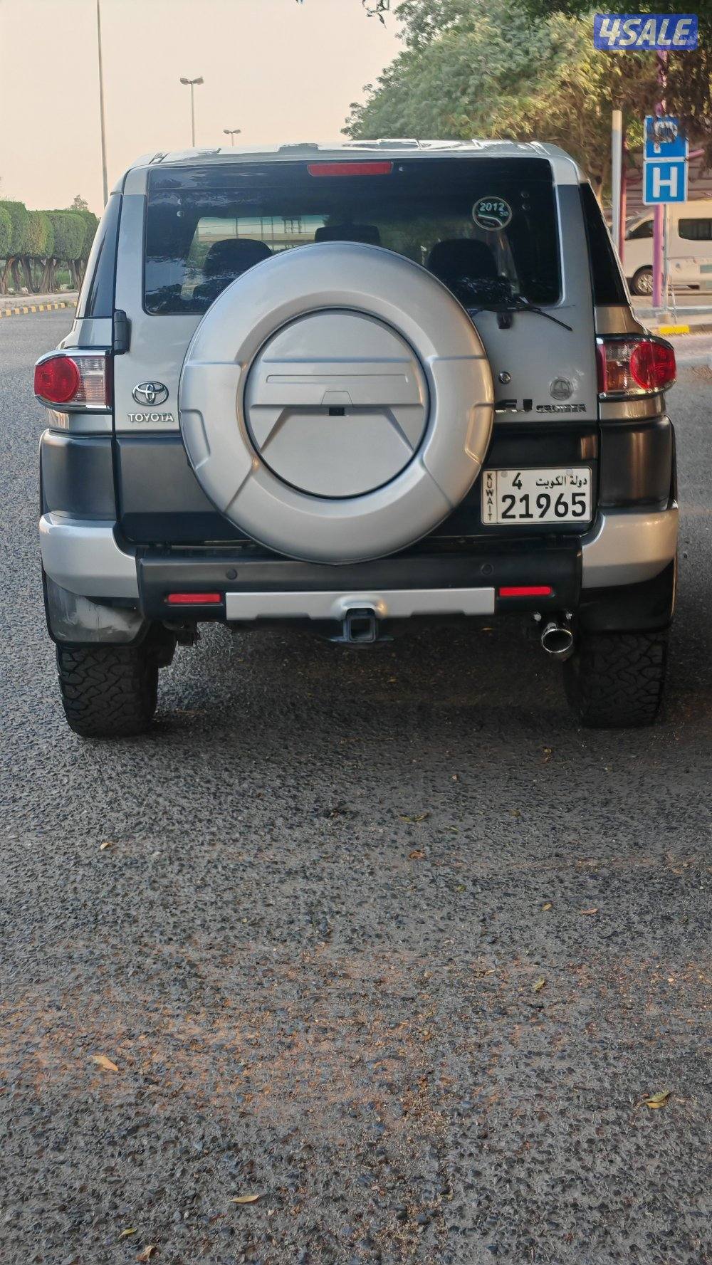 للبيع FJمديل 2012 الدرجه الاولي شرط الفحص قير مكينه شاصي سيرفس وكاله5