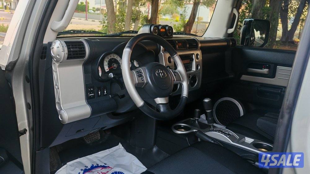 للبيع FJمديل 2012 الدرجه الاولي شرط الفحص قير مكينه شاصي سيرفس وكاله11