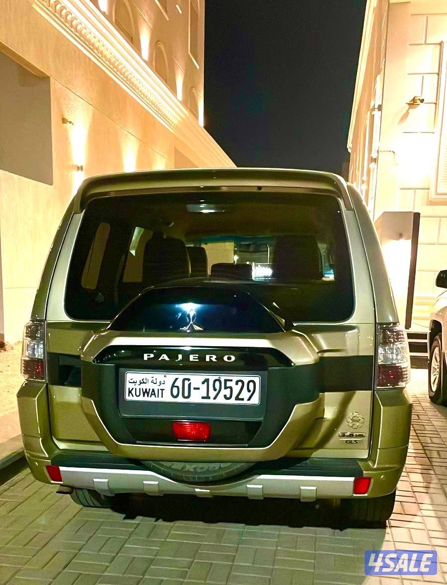 للبيع باجيرو المالك اول1