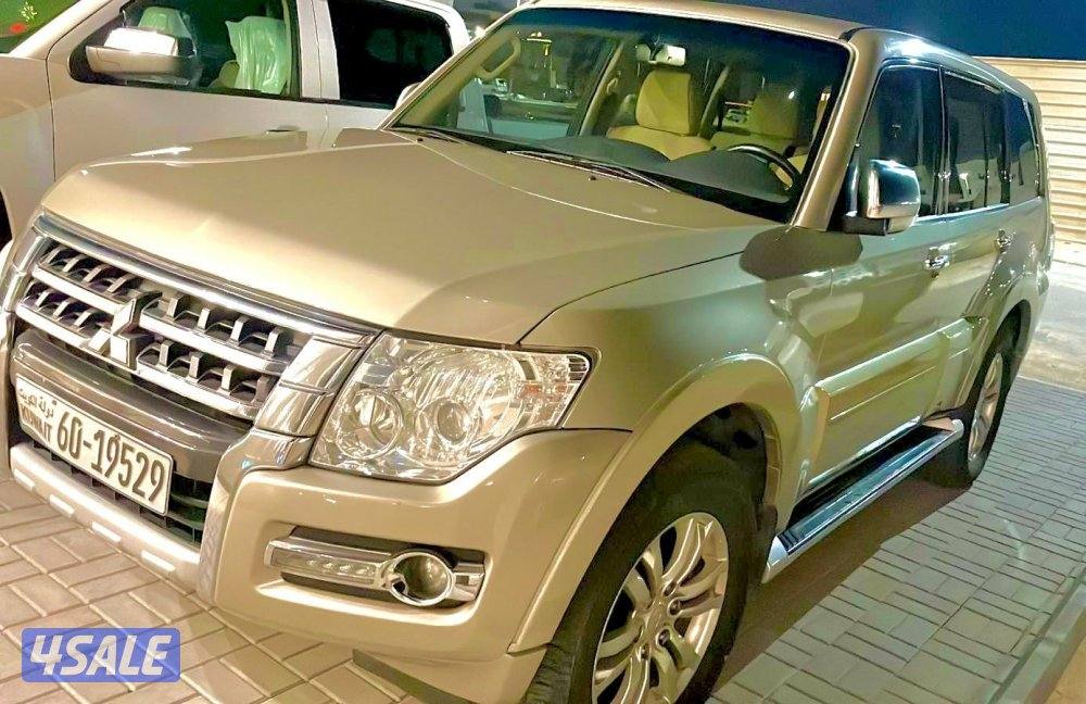 للبيع باجيرو المالك اول2