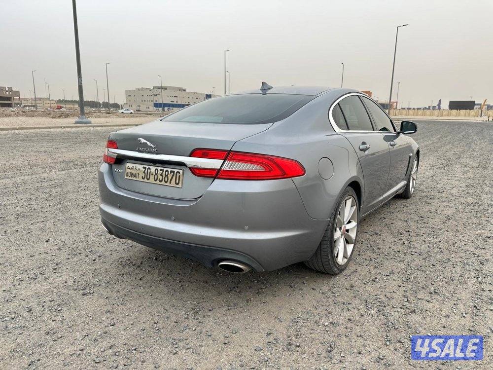 جاكوار XF بورتفوليو اعلى فئة صبغ وكالة ٢٠١٥5