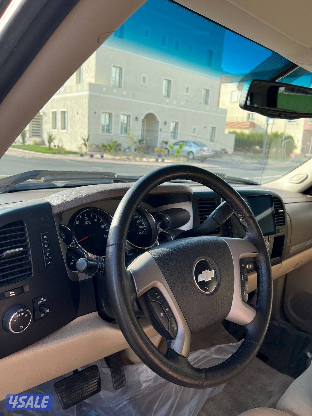 سلفرادو Z71 2013 دبل قير غمارتين8