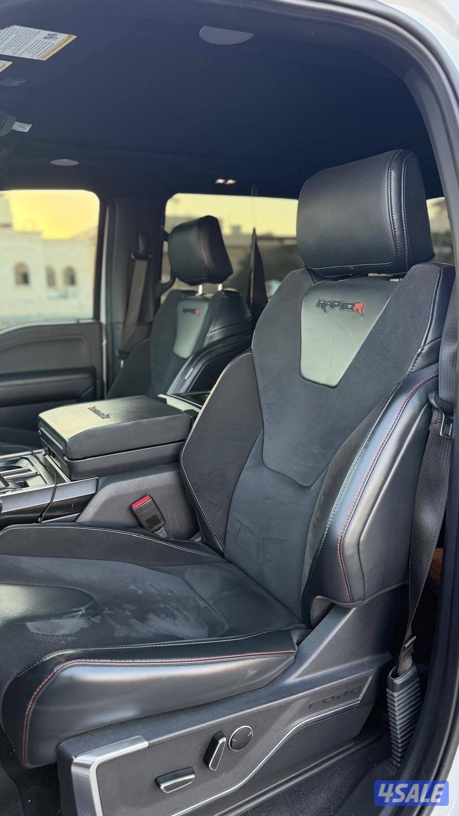 فورد رابتر (R)9