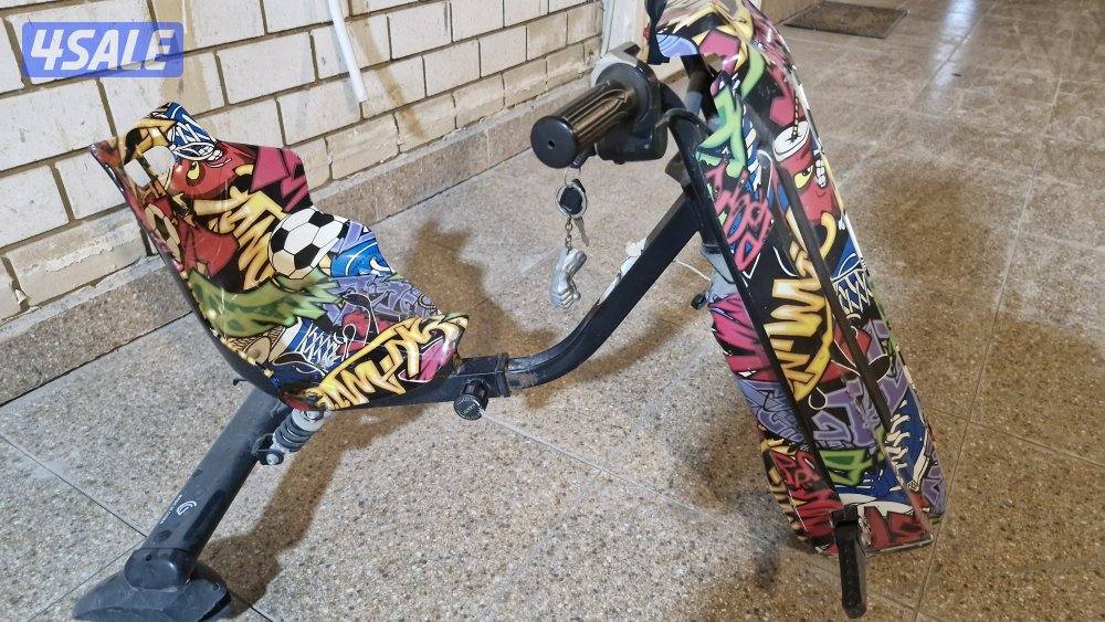 سكوتر كهربائي للبيع معاه شاحن مستعمل يشتغل ممتاز مو خربان1