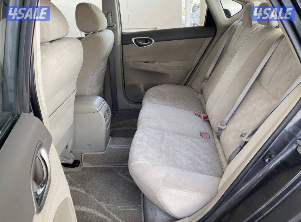 نيسان سنترا موديل ٢٠١٤ ممشى ٩٠ ألف فقط شرط الفحص7