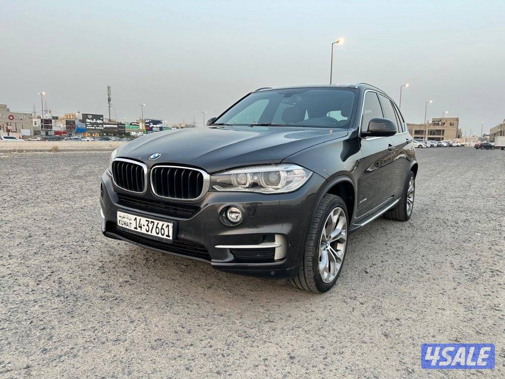 بي ام دبليو X5 موديل ٢٠١٦ اعلى درجة بحالة الوكالة0
