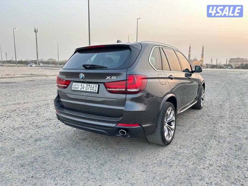 بي ام دبليو X5 موديل ٢٠١٦ اعلى درجة بحالة الوكالة5
