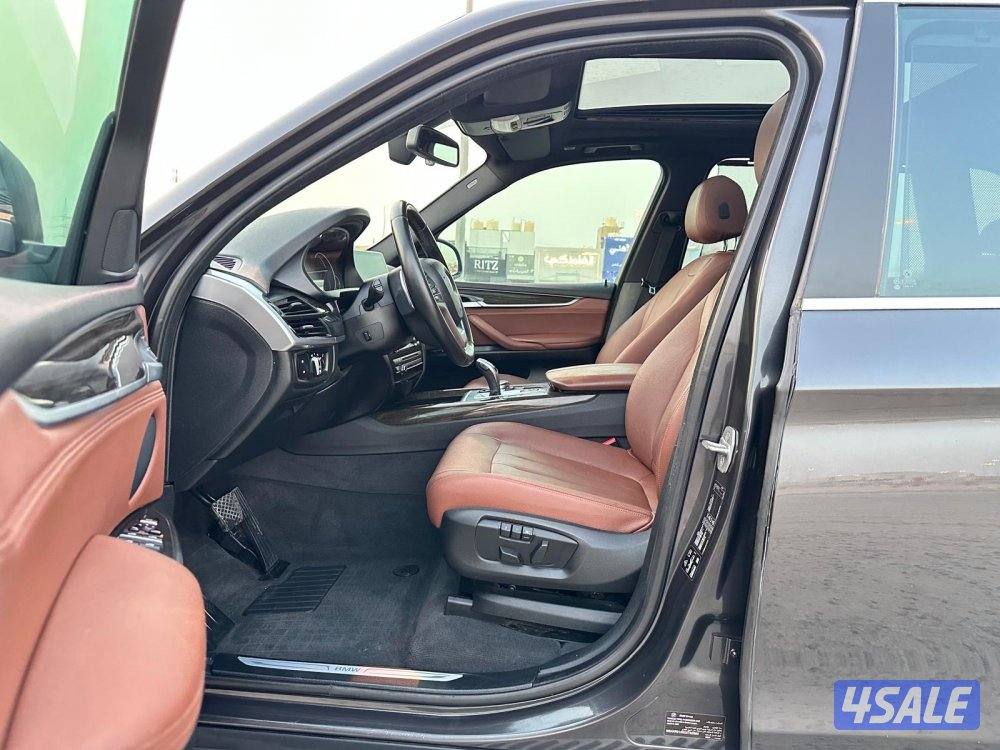 بي ام دبليو X5 موديل ٢٠١٦ اعلى درجة بحالة الوكالة10