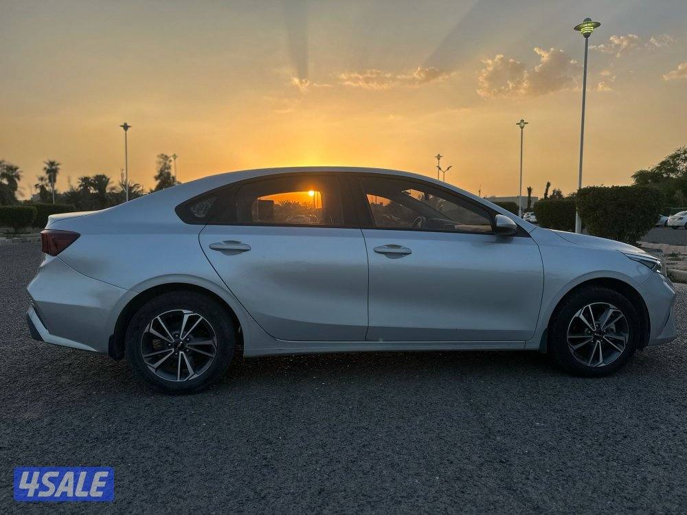 كيا سيراتو 20238