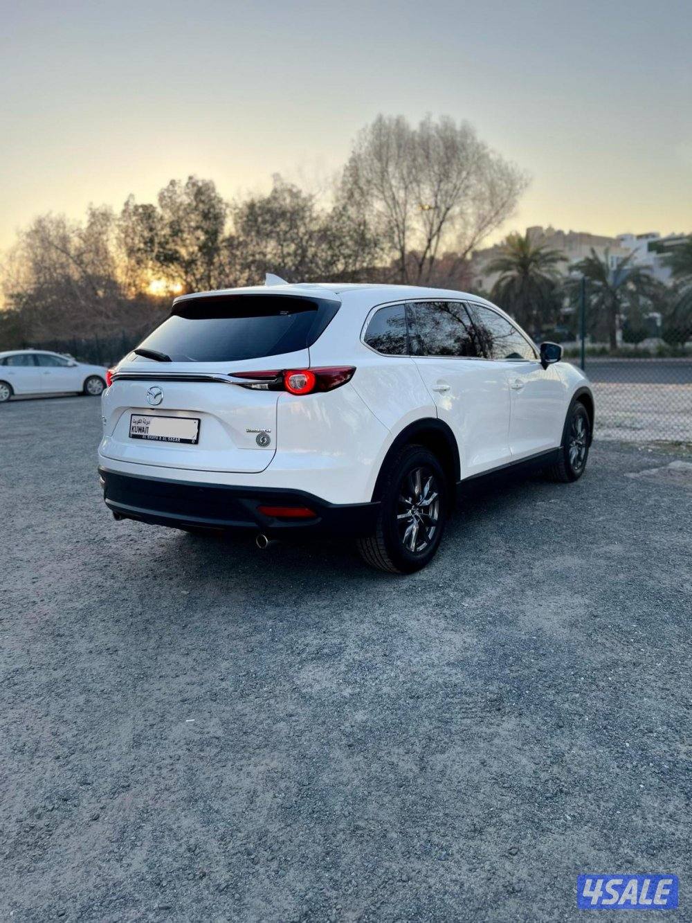 مازدا مخزن عداد 38 الف بحالة الوكالة3