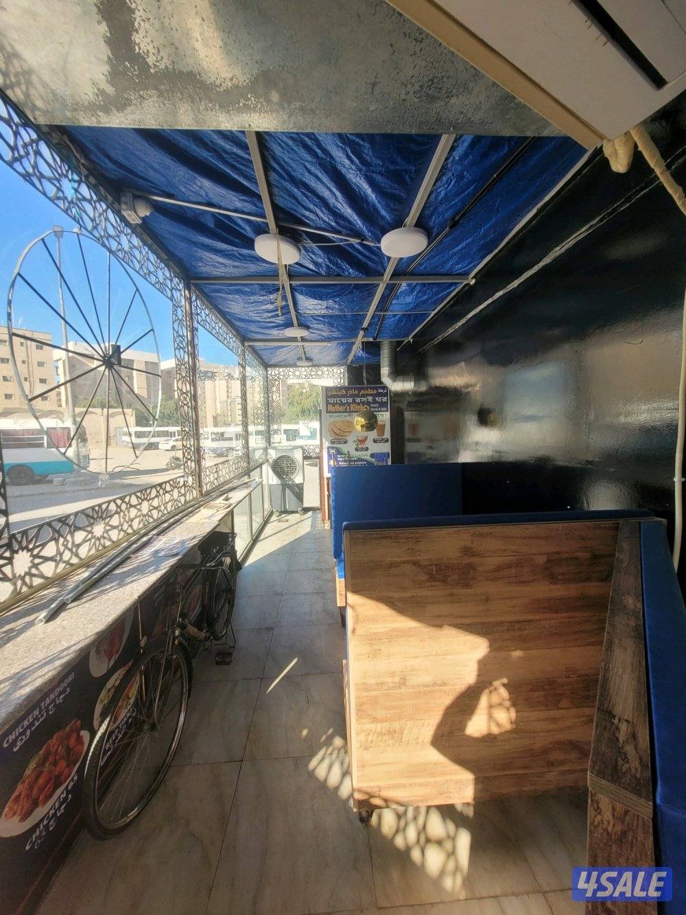 للبيع مطعم هندي في منطقة المهبوله عند شارع المطعم9