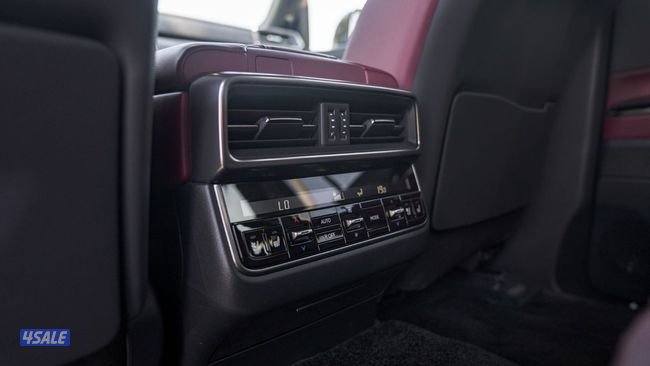 لكزس الدرجة الأولى الساير7