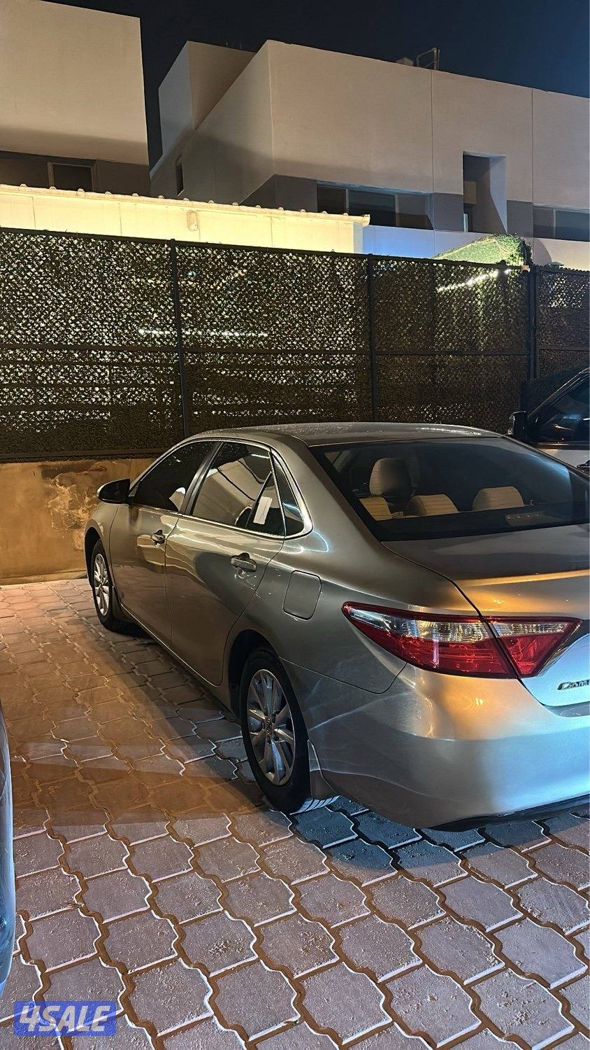 للبيع كامري 20163