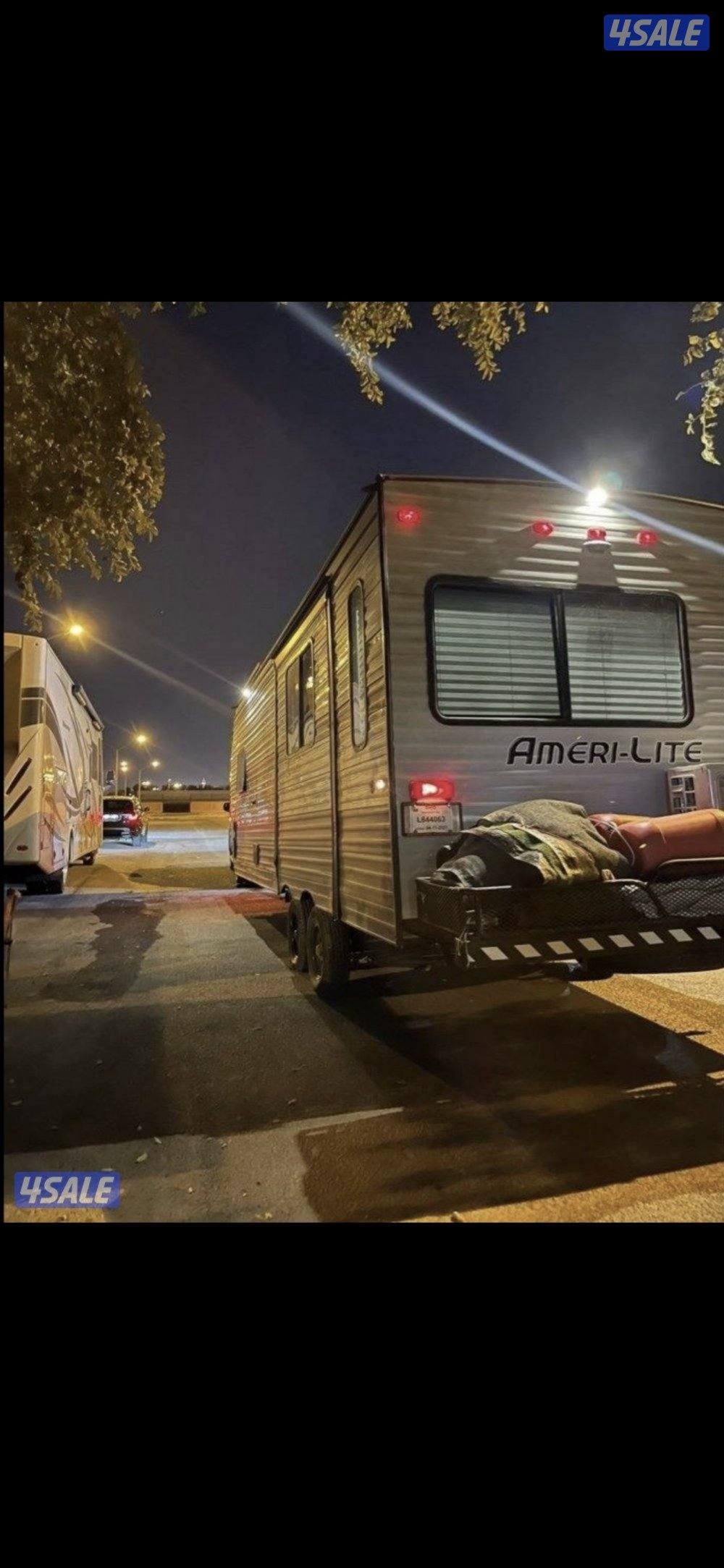 للبيع كرفان أمريكي2