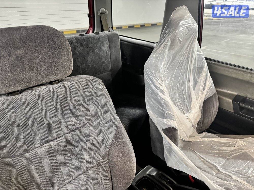 للبيع ميتسوبيشي باجيرو ايوه موديل 20018