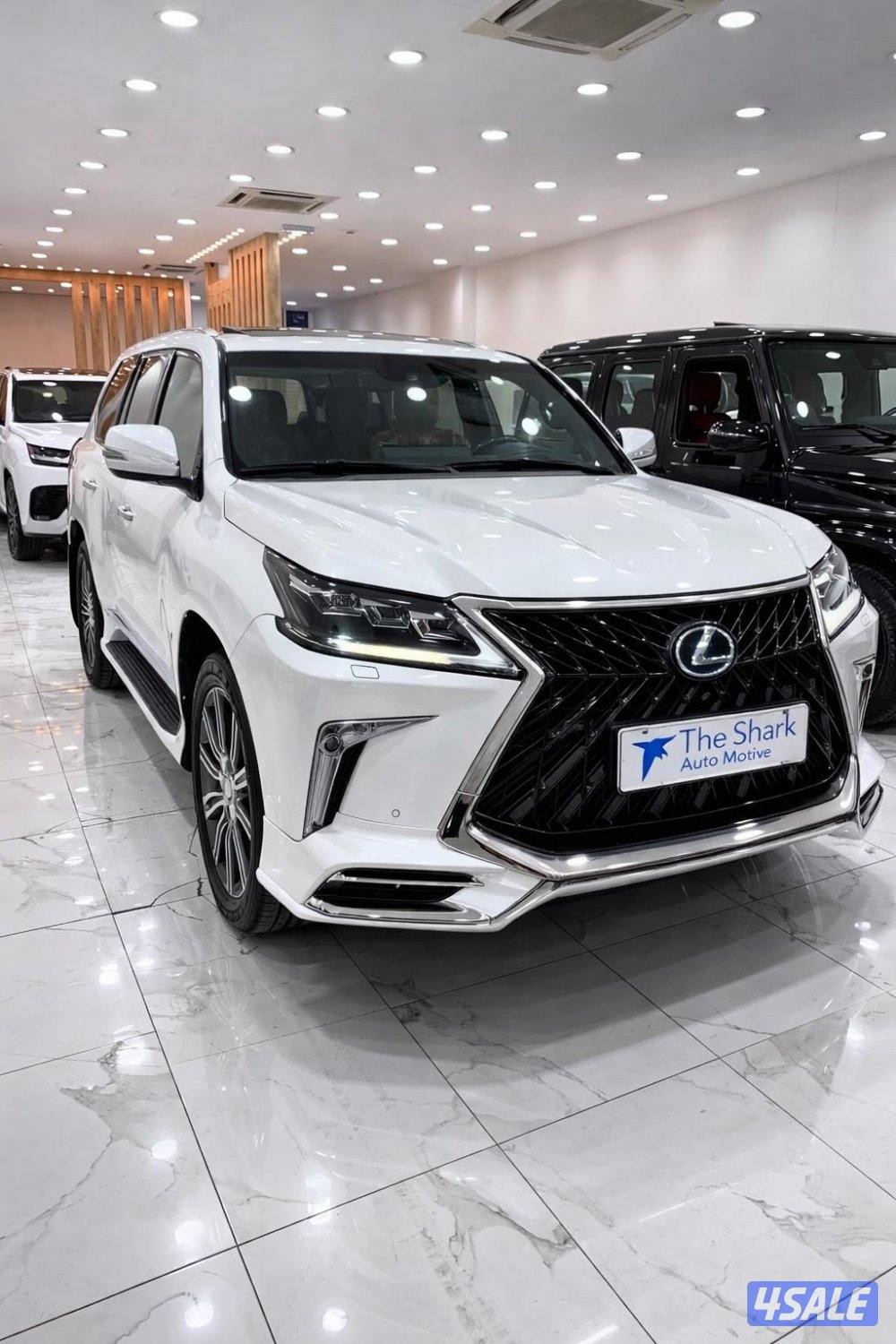 لكزس LX570 سبور2017 وكاله البحرين من فضلك اقرا الاعلان تصدير مع تخليص0