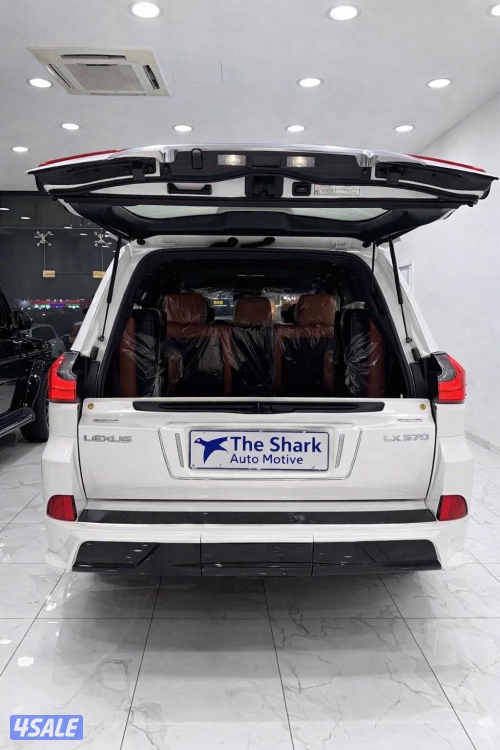 لكزس LX570 سبور2017 وكاله البحرين من فضلك اقرا الاعلان تصدير مع تخليص14