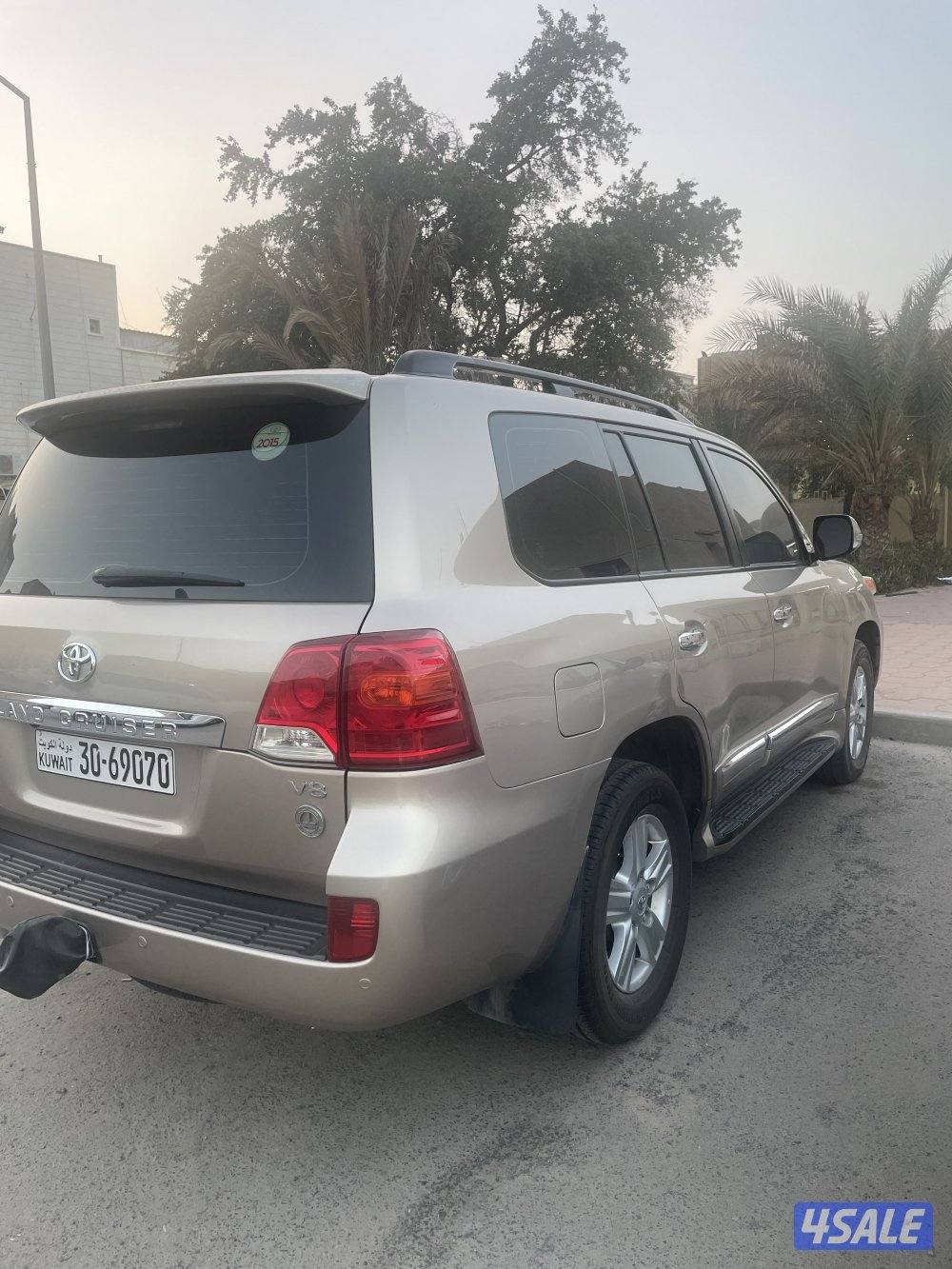 لاندكروزر 2015 gxr3