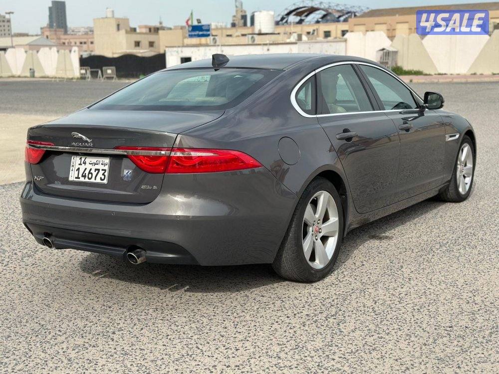 للبيع جاكور XF موديل 2016 عداد 151 مرفق الفحص و شرط الفحص3