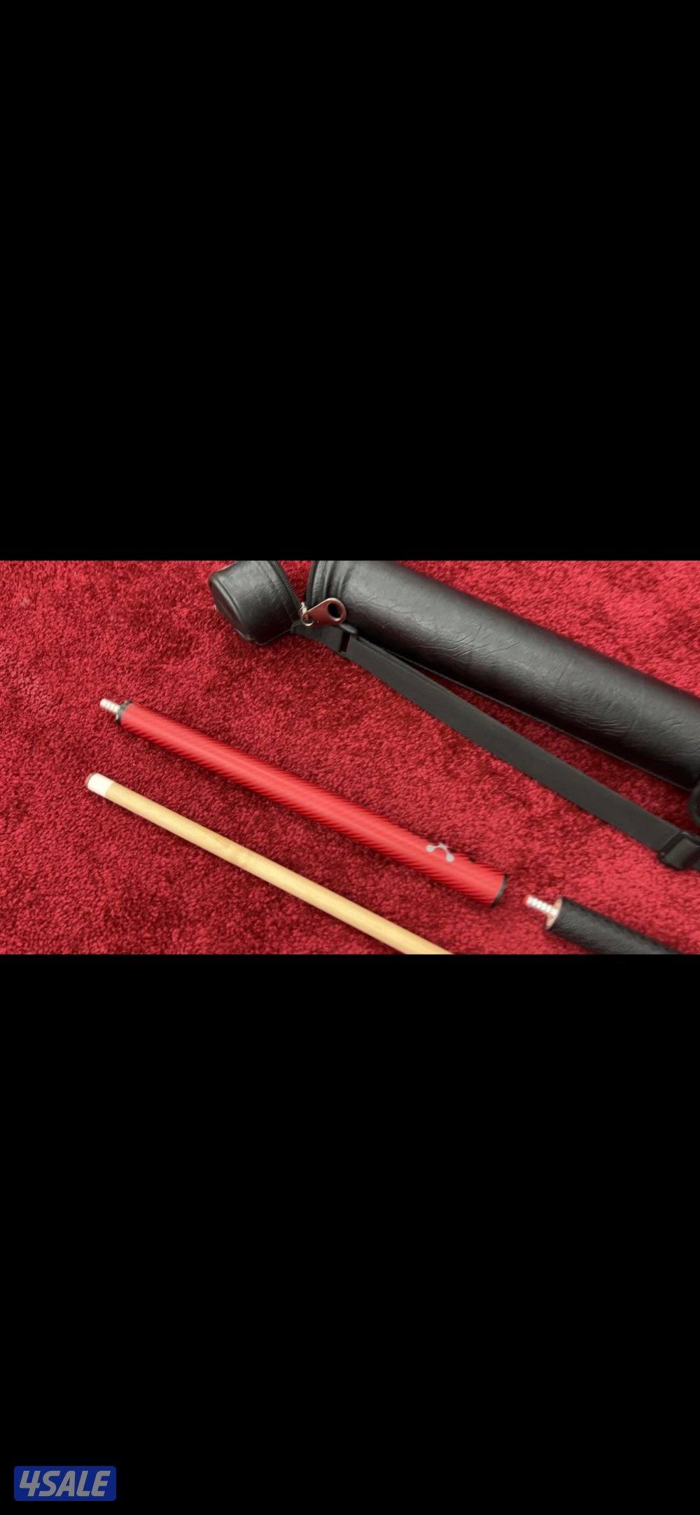 انواع كيو ( بلياردو ) اصلية منوعة مع جناط ( حقائب ) خاصة للكيو0