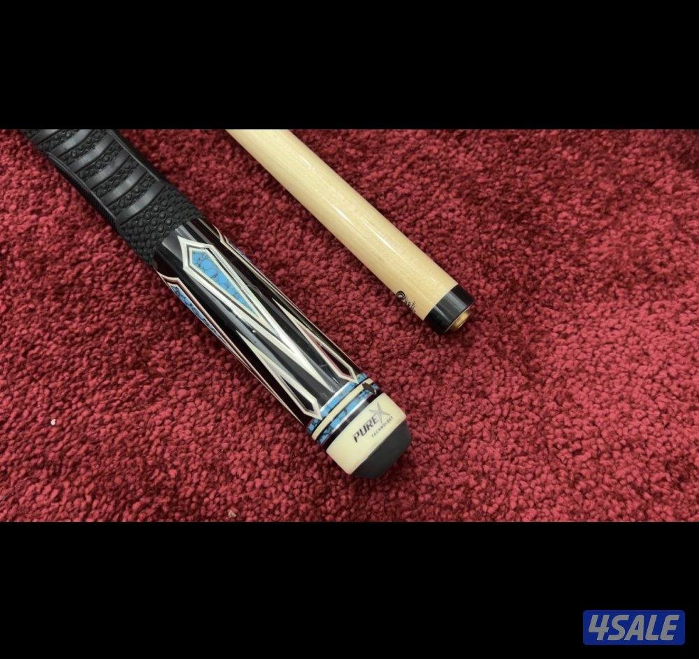 انواع كيو ( بلياردو ) اصلية منوعة مع جناط ( حقائب ) خاصة للكيو5