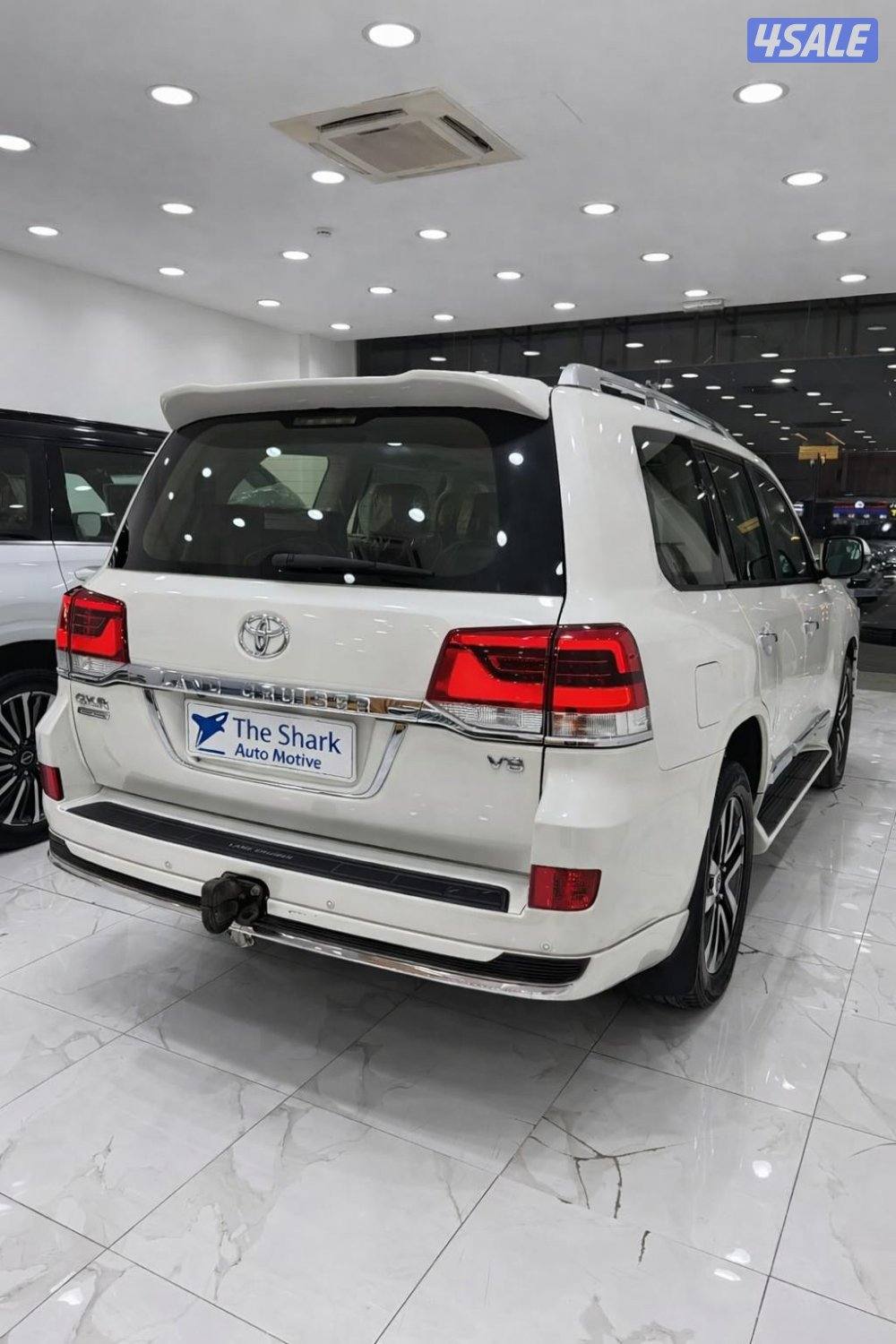 تويوتا لاندكروزر 2019 Gxr وكالة البحرين جاهزة للتصدير مع التخليص15