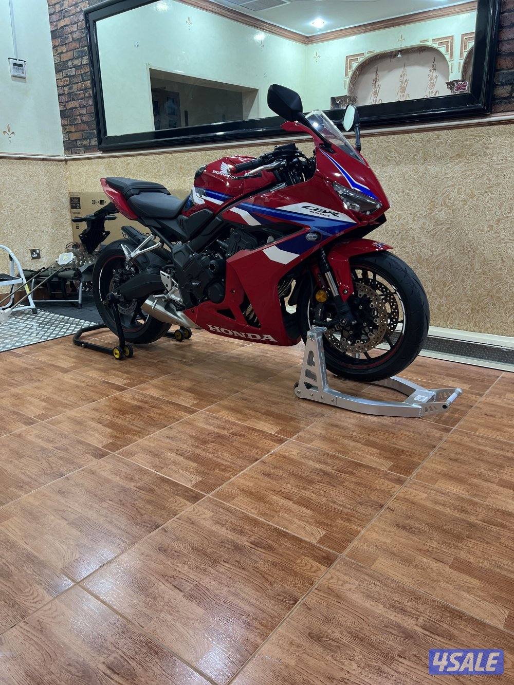 2025 Honda CBR 650R0