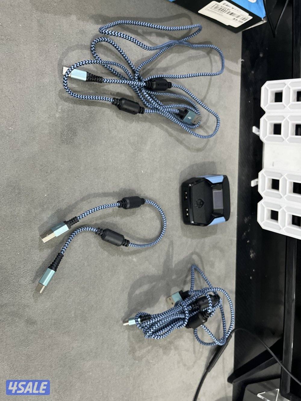 للبيع قطعة ايم فورتنايت جديده ما استعملتها إلا أسبوع و خليتها مع شحنه1