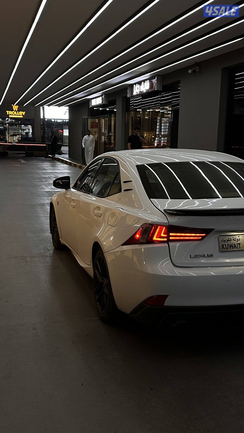 لكزس Is350 سبورت5