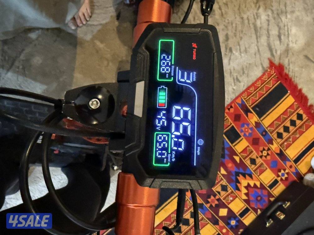 سكوترات ومكاينن8