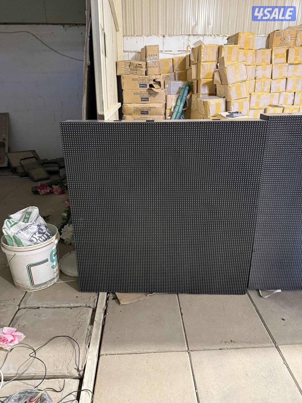 شاشات عرض للبيع3