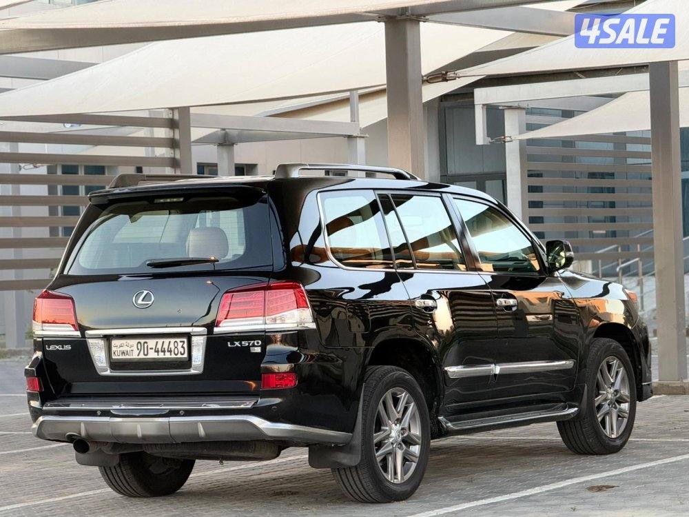 جيب لكزس 20133