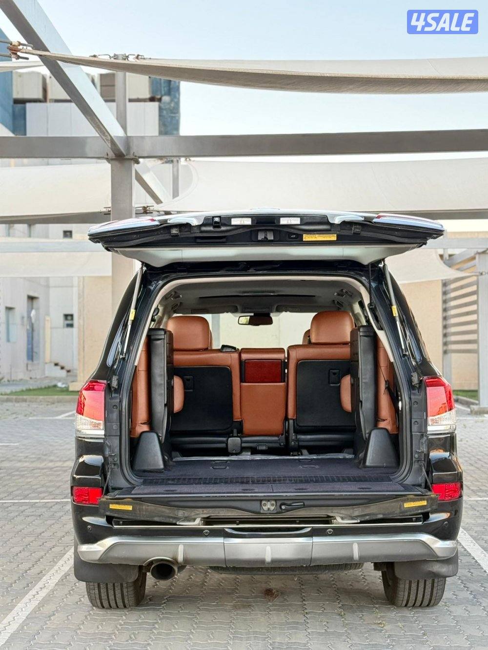 جيب لكزس 20137