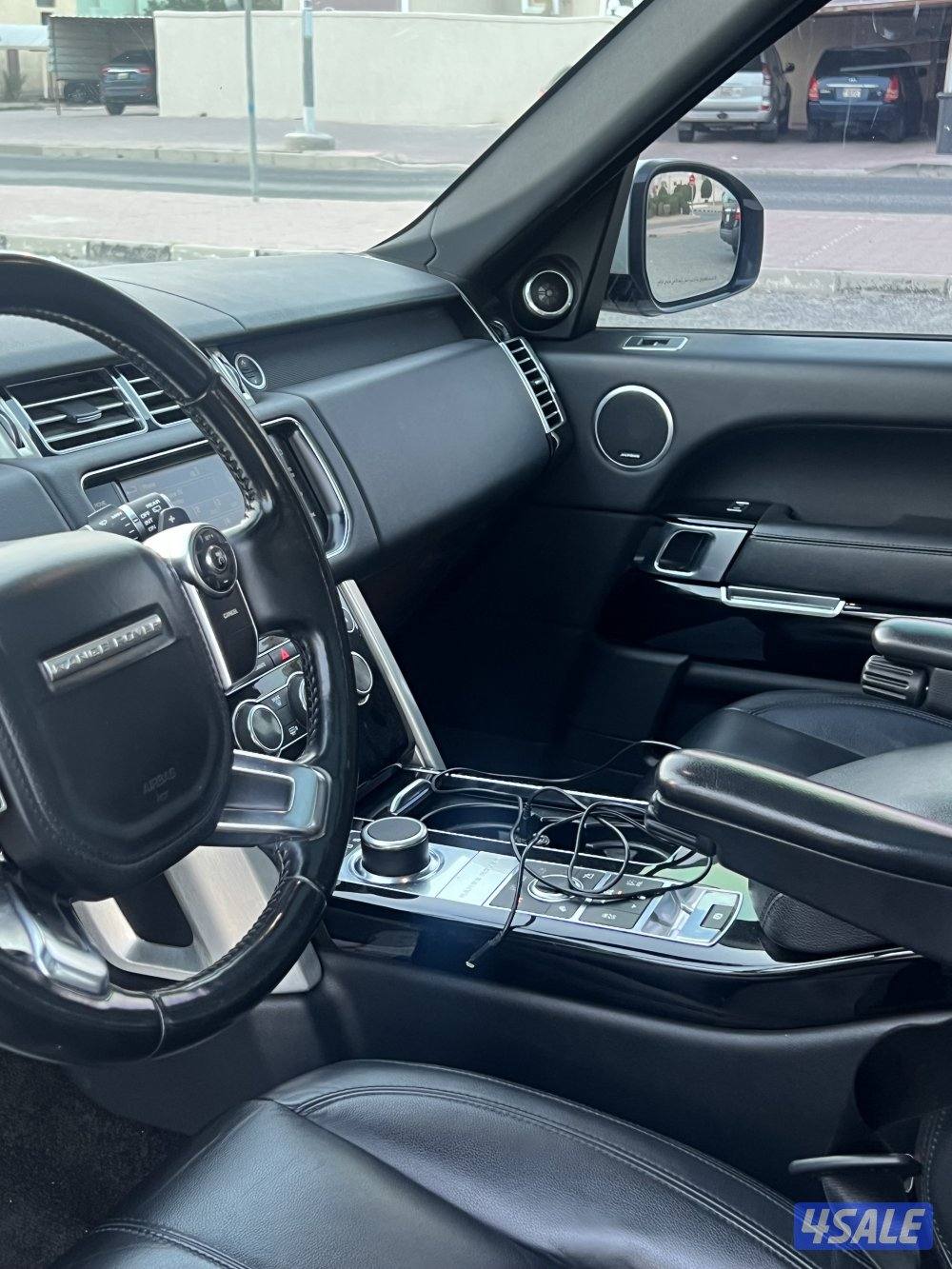 للبيع رنج روفر فوج 8 سلندر بدون سوبر وكالة الغانم  ماشي 192الف6