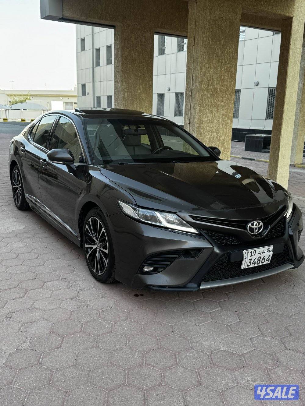 كامري SE سبورت 4 سلندر صبغ الوكاله ماشي 91 الف3