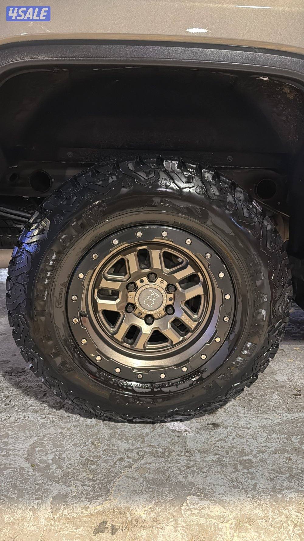 رنقات بلاك راينو معا تواير0