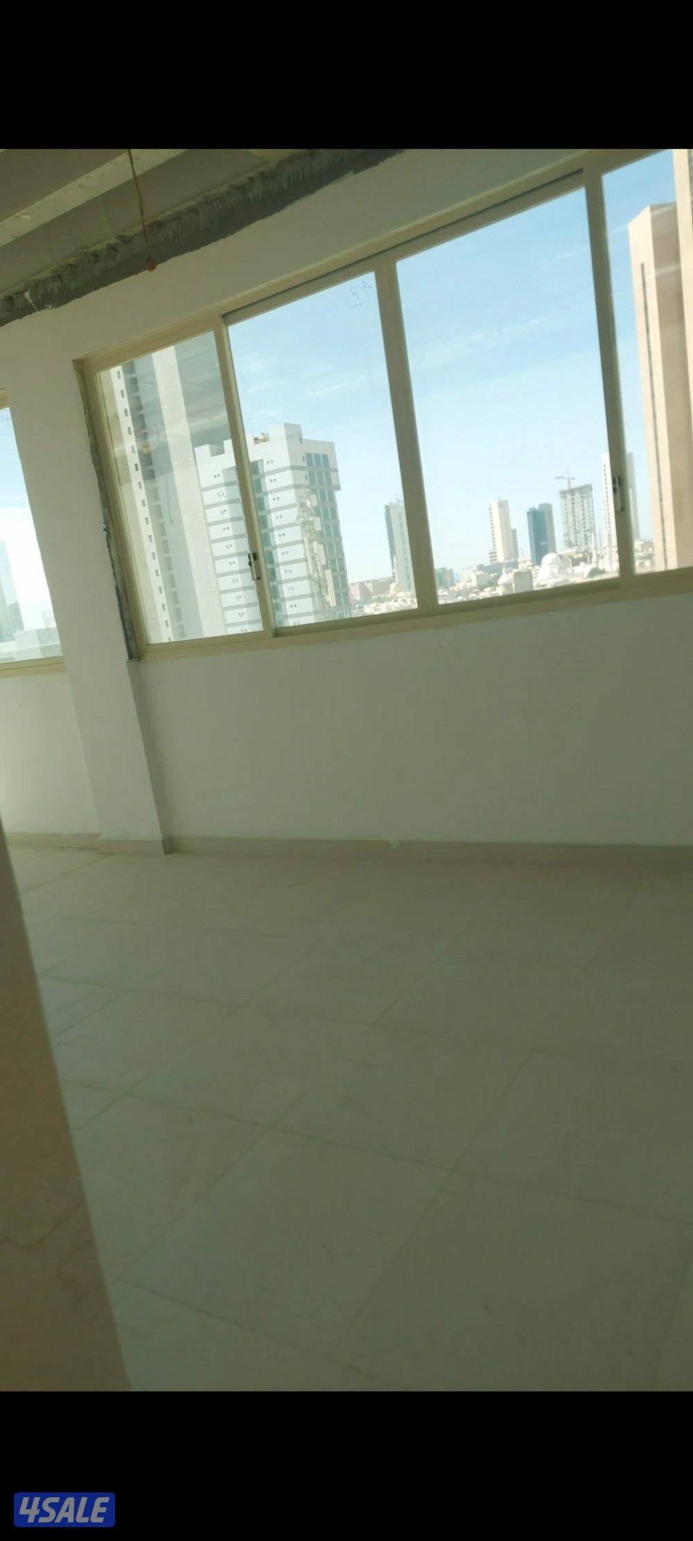 مكاتب مساحات كبيره للايجار بدون عموله او تامين7