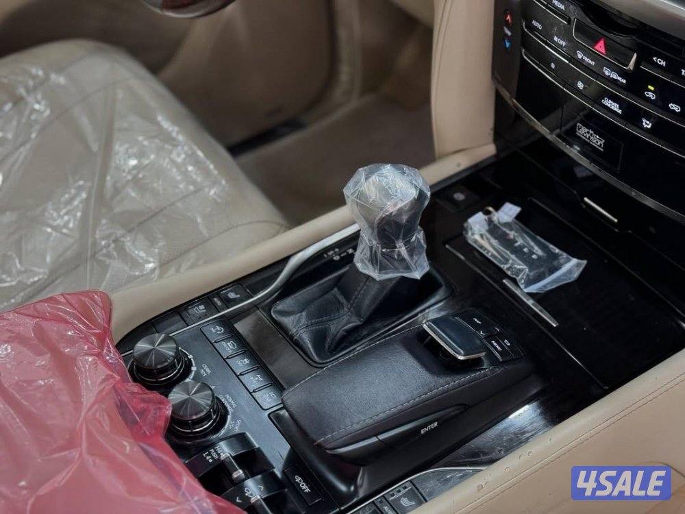 لكزس ستيشن lx570 2016 وكالة البحرين جاهز للتصدير مع التخليص2