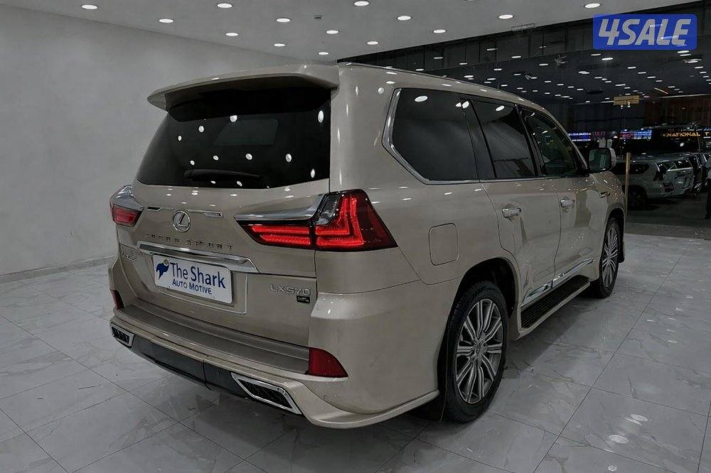 لكزس ستيشن lx570 2016 وكالة البحرين جاهز للتصدير مع التخليص12