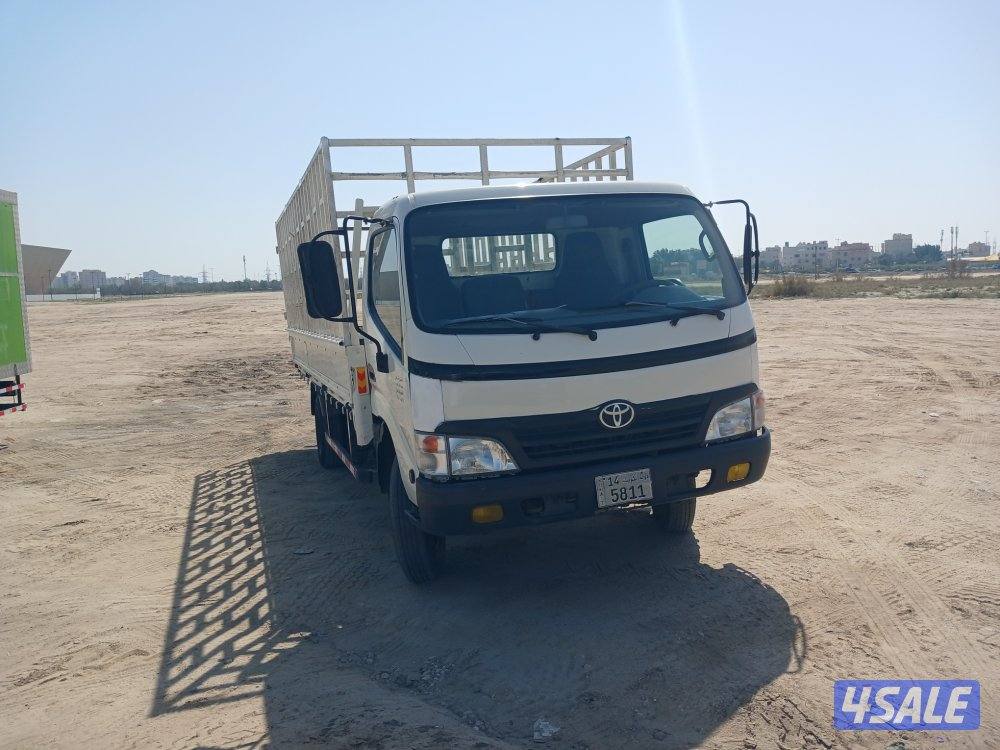 هاف لوري _ تويو تا4