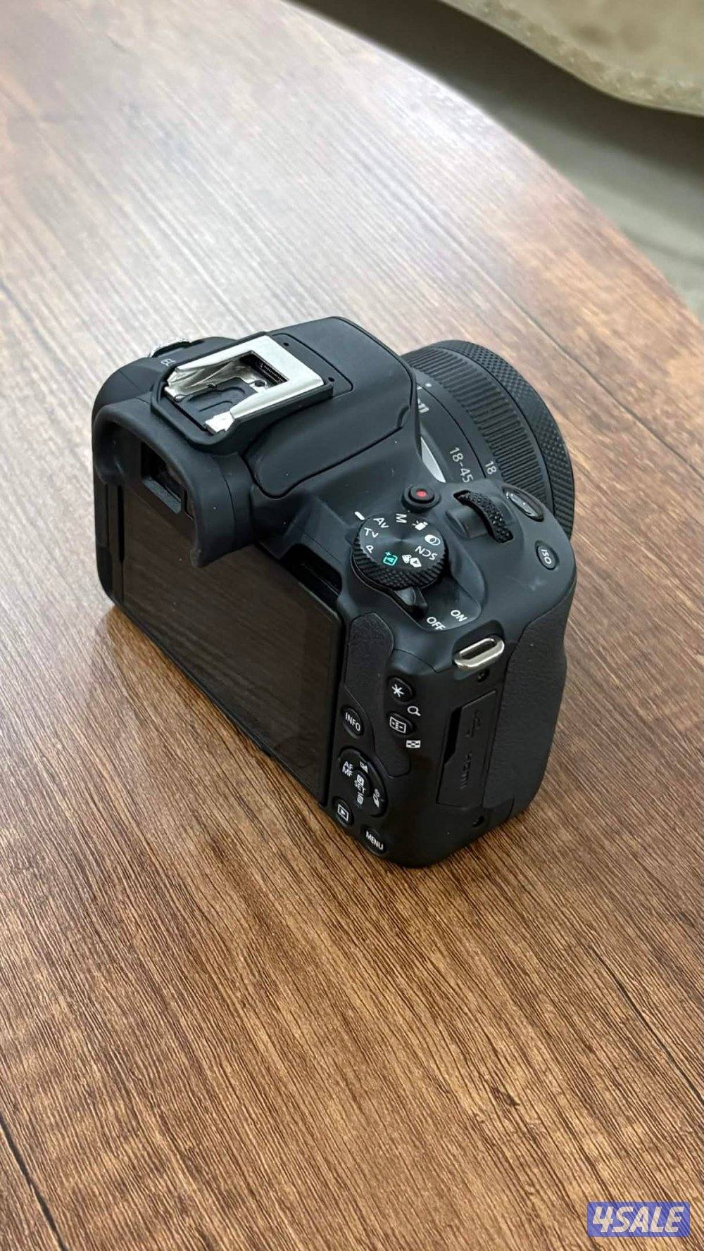 كاميرة Canon r501