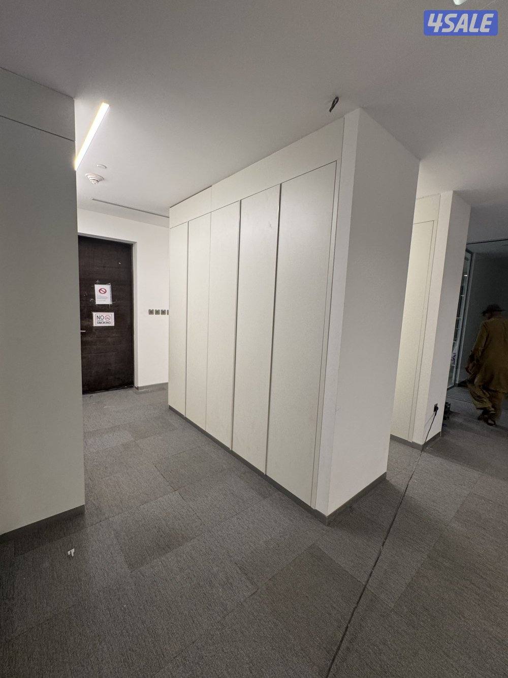 Cabinets, bed, decor, maintenance, chairs,13