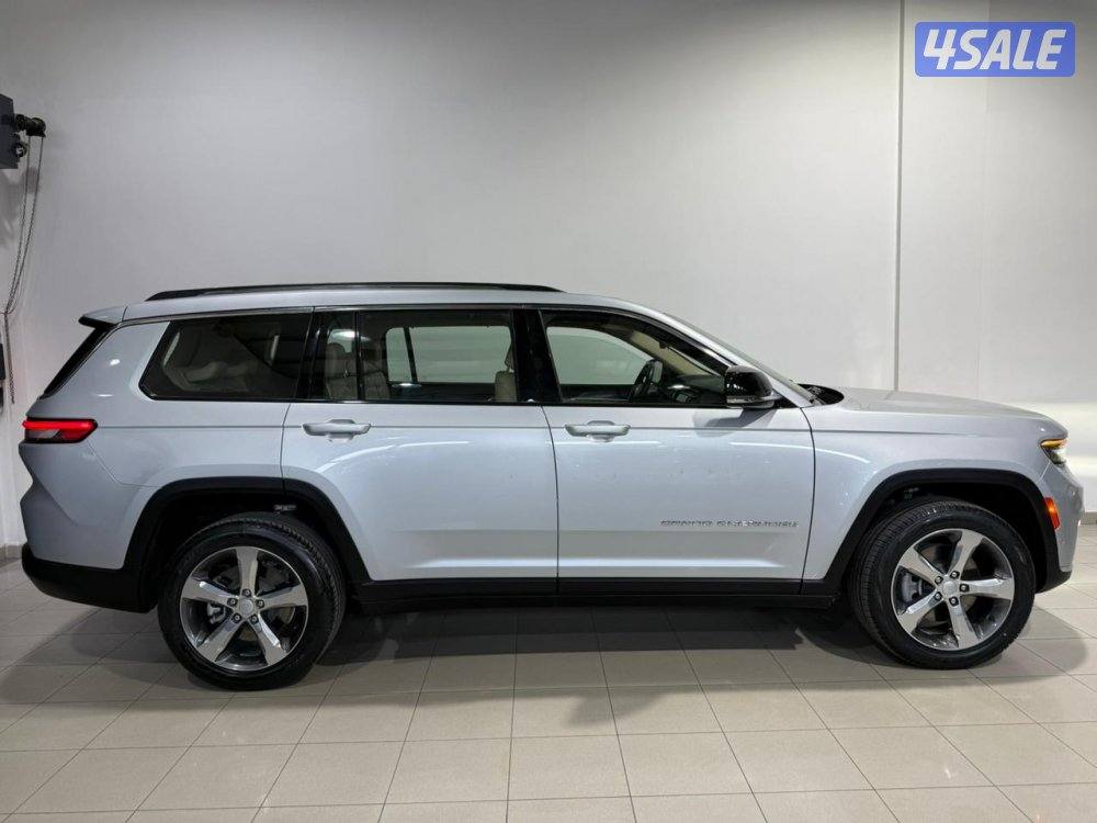 21/57202 JEEP Grand Cherokee L Limited 4X4 20220