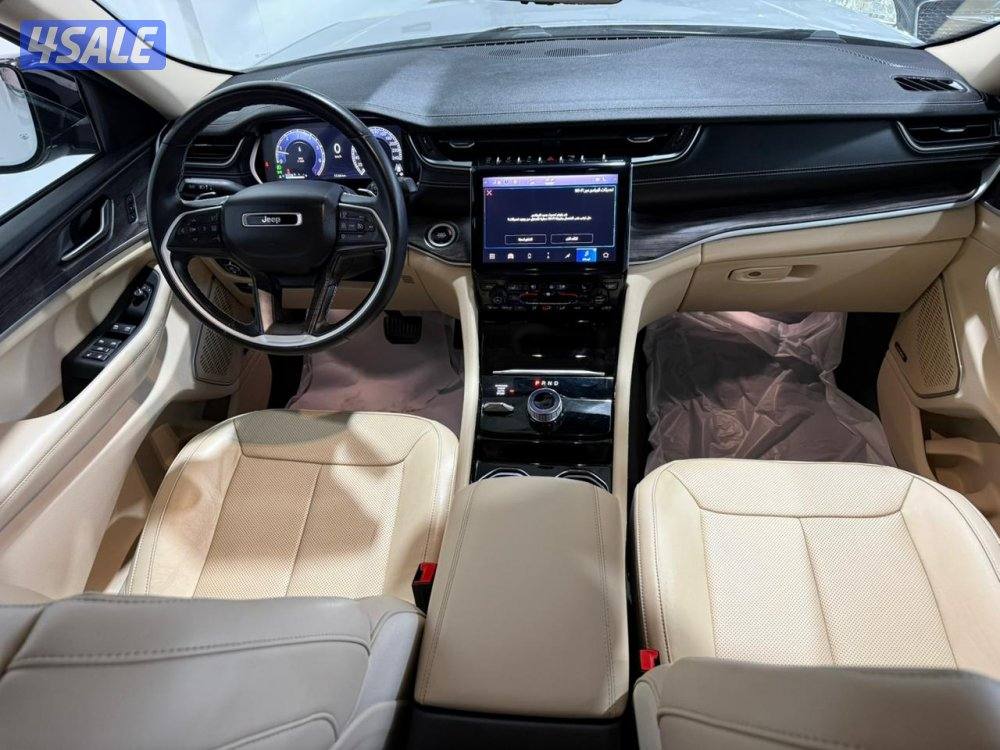 21/57202 JEEP Grand Cherokee L Limited 4X4 20227