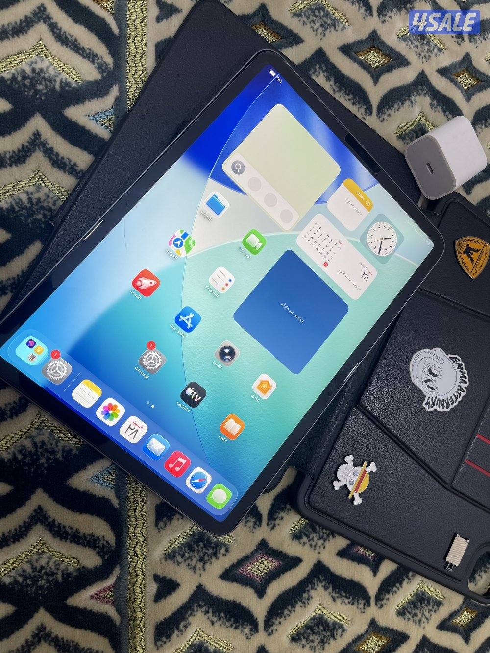 ايباد ابل برو 11 انش 512 قيقا ام ون نظيف بطارية 94 نظيف وشغال تمام0
