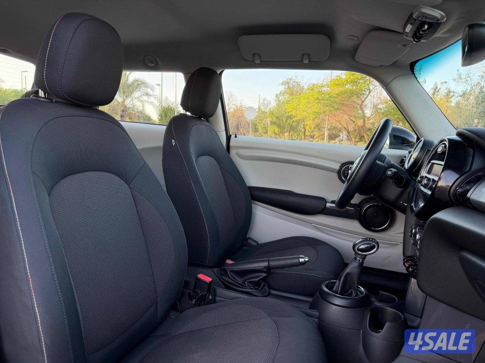 للبيع MINI COOPER موديل 2015 وارد الغانم8