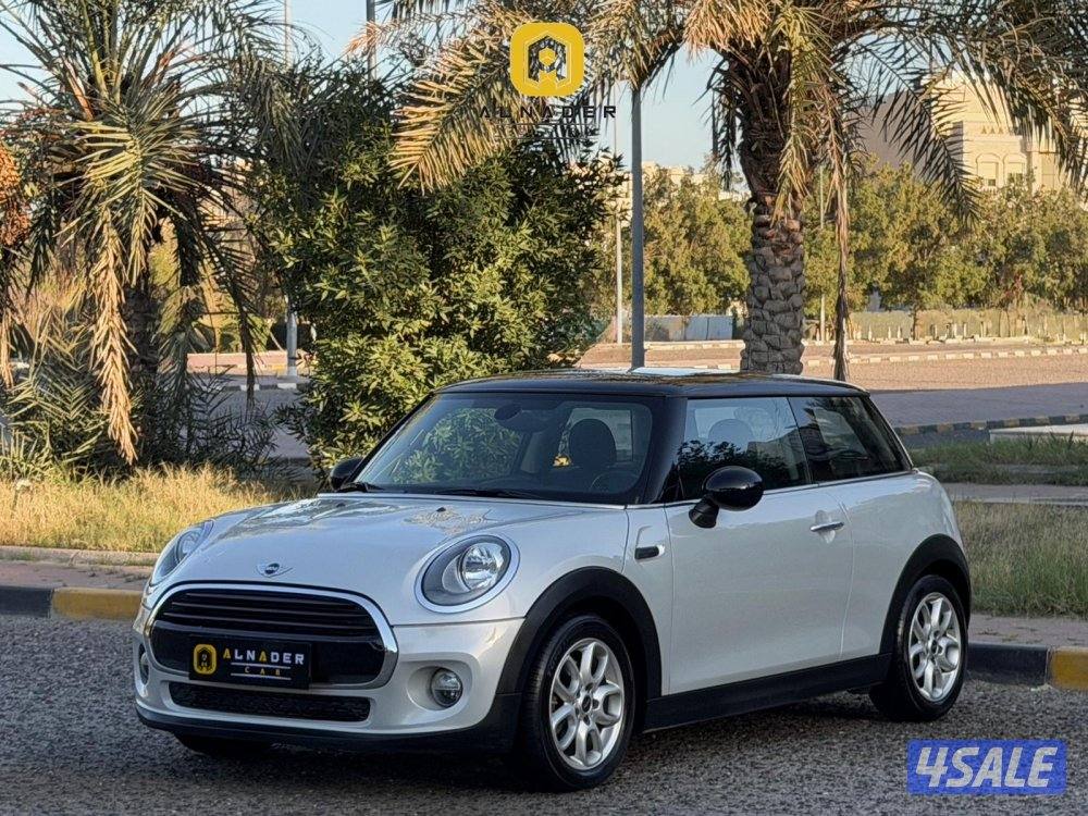 للبيع MINI COOPER  موديل 2016 وارد الغانم0