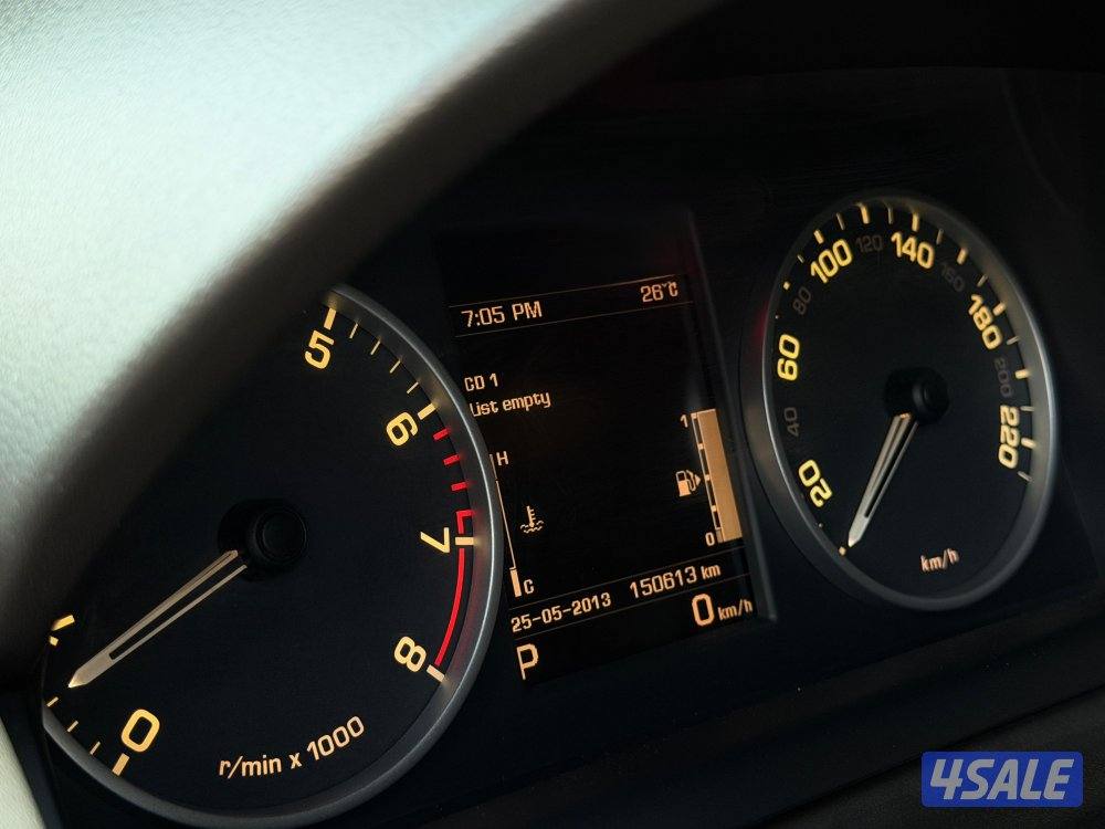 للبيع LAND ROVER LR4 HSE موديل 2015 وارد الغانم10